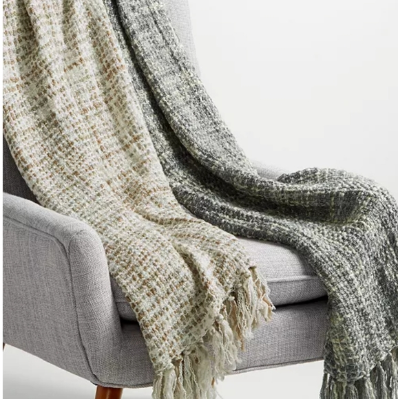 Hallmart Collectibles50" x 60" Basketweave Throw - Picture 1 of 5
